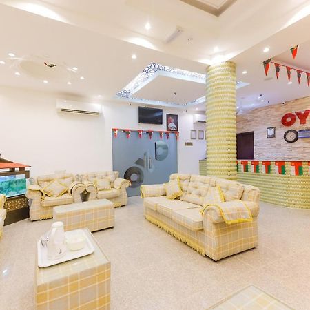 Ras Al Hadd Waves Hotel Exterior photo